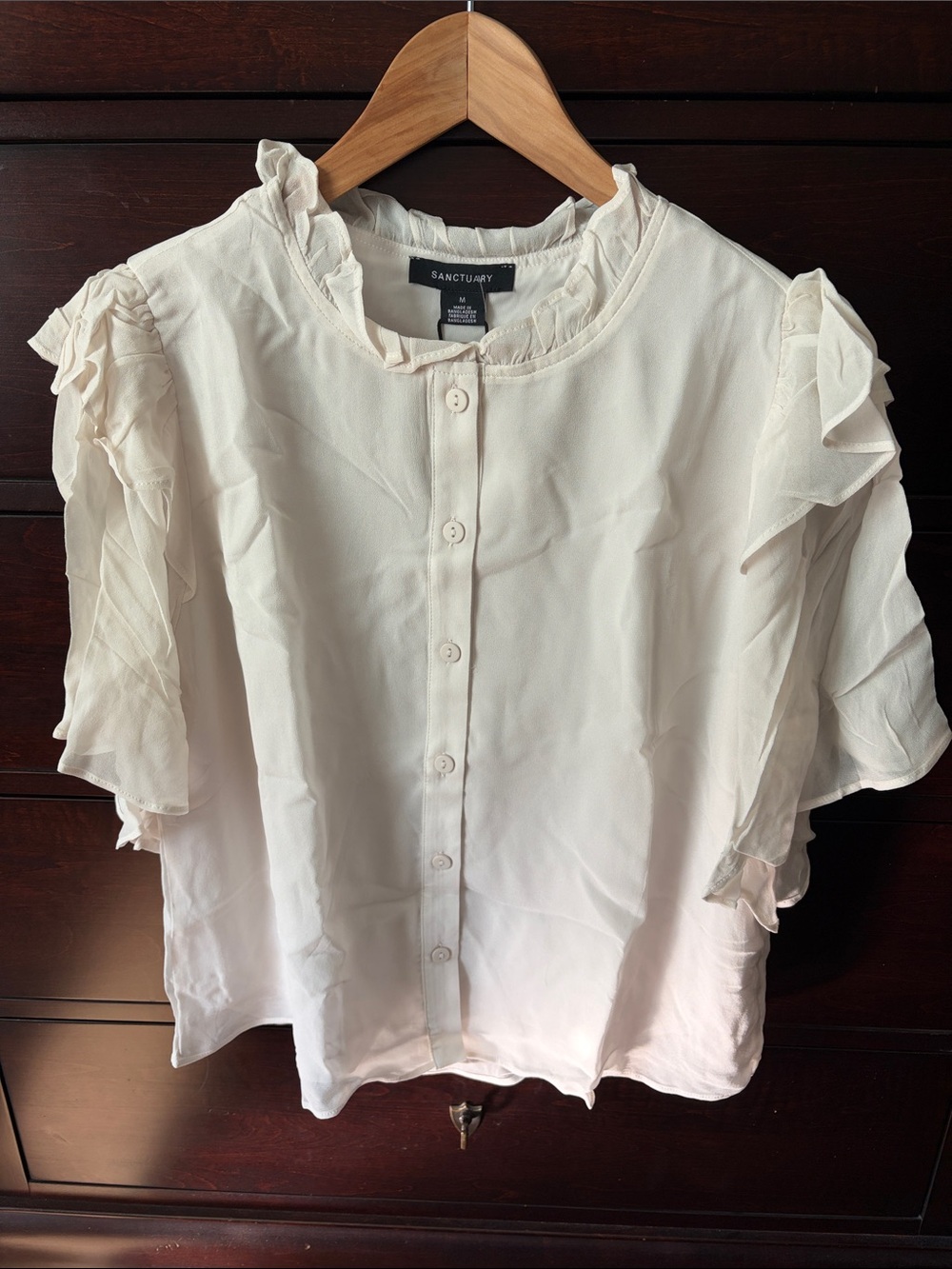 NWT Sanctuary Cream Ruffle-Sleeve Button Front Blouse